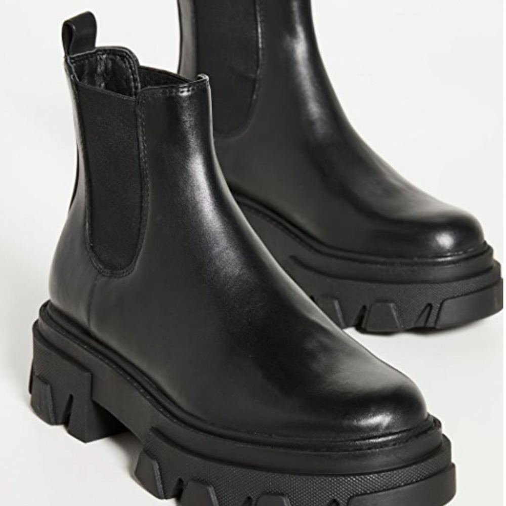 Sam Edelman Daelyn Chunky Lugsole Waterproof Boot